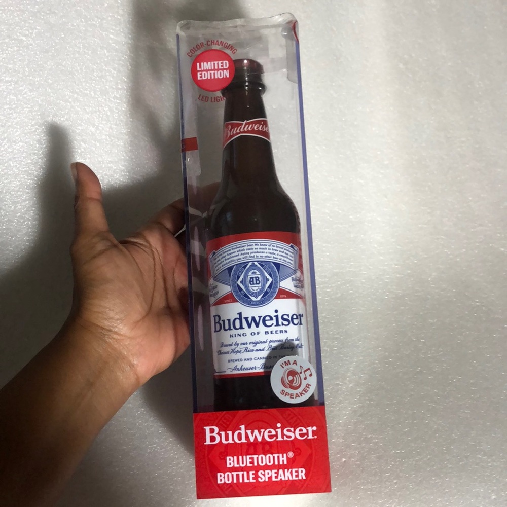 Budweiser bluetooth speaker